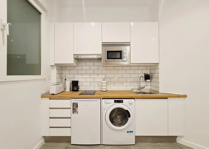 Apartment & Kitchen Irala