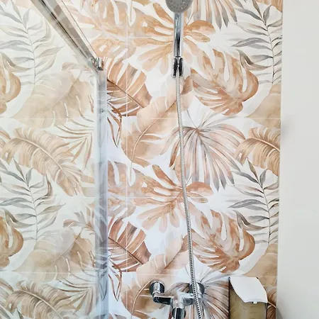 Апартаменты & Kitchen Irala