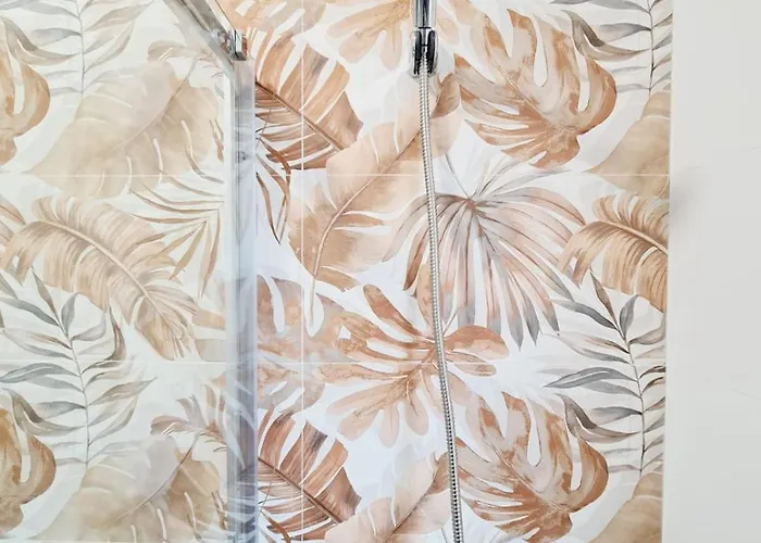 アパート & Kitchen Irala