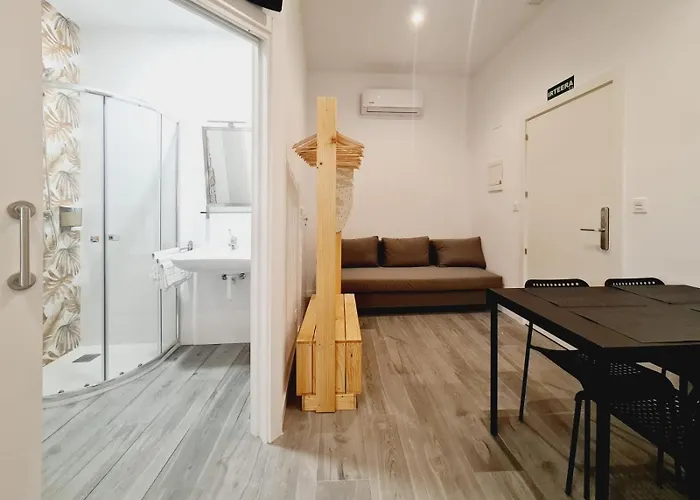 & Kitchen Irala Апартаменты