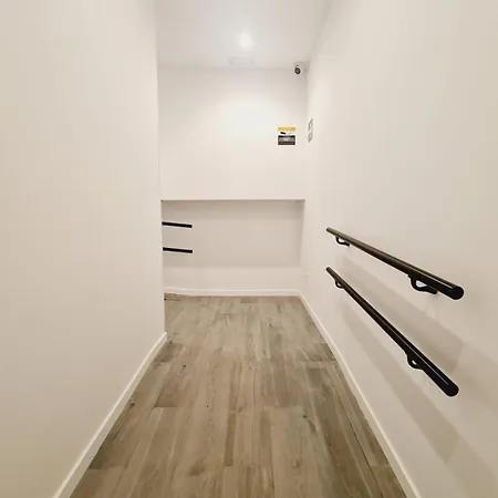 & Kitchen Irala *