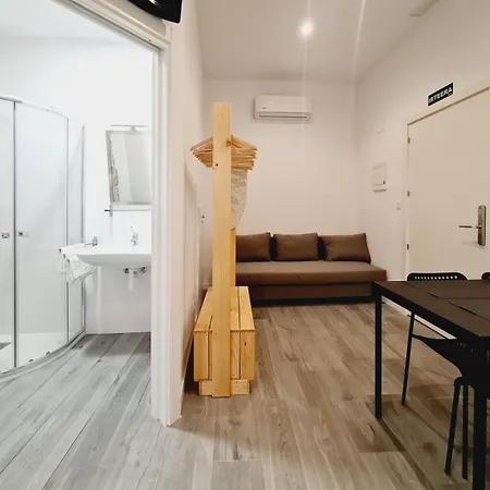 & Kitchen Irala Appartement